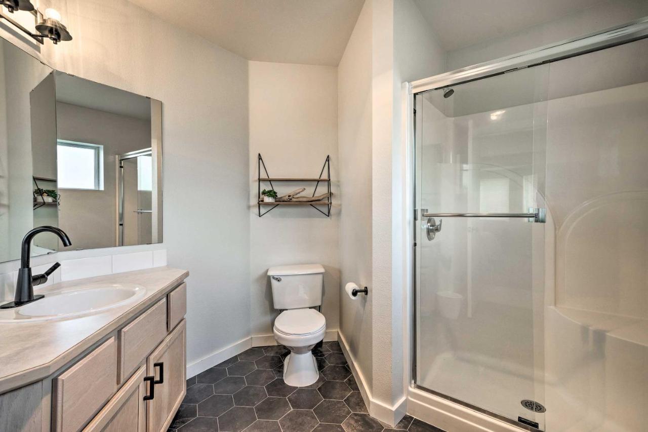Chic Chelan Condo With Balcony, Walk To Lake And Dtwn! Exterior foto